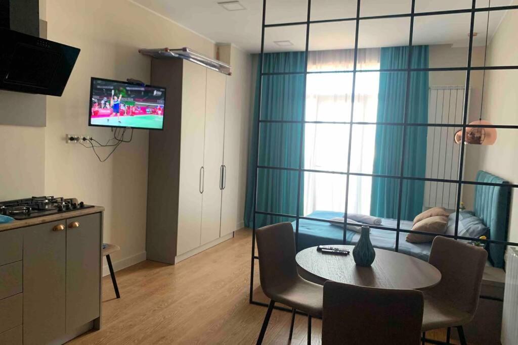 Geverse Apartment Batoumi Extérieur photo